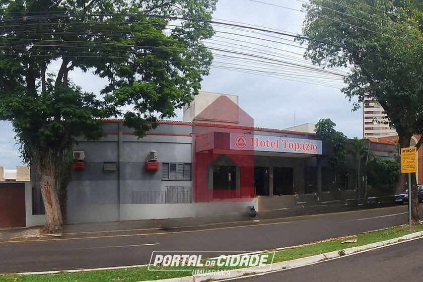 Sala Comercial &agrave; venda - 2000m&sup2; - Zona I