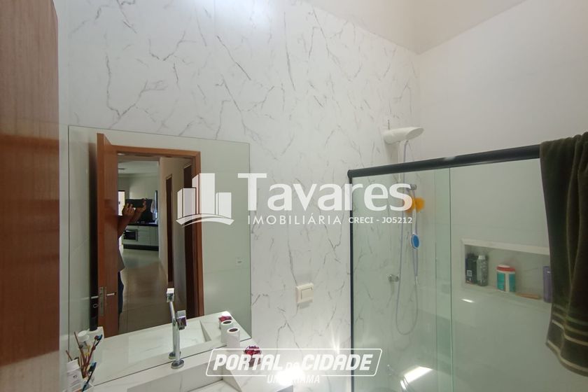 Casa &agrave; venda - 120m&sup2; - Jardim Caravelle