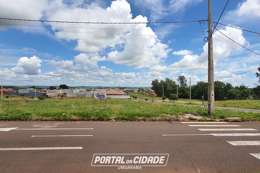 Sala Comercial &agrave; venda - 1800m&sup2; - Parque Jap&atilde;o