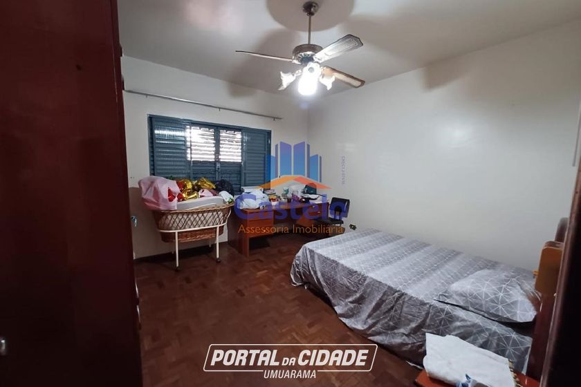 Sala Comercial &agrave; venda - 200m&sup2; - Zona III