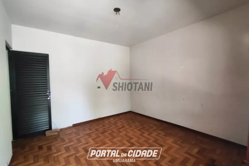 Casa &agrave; venda - Zona VI