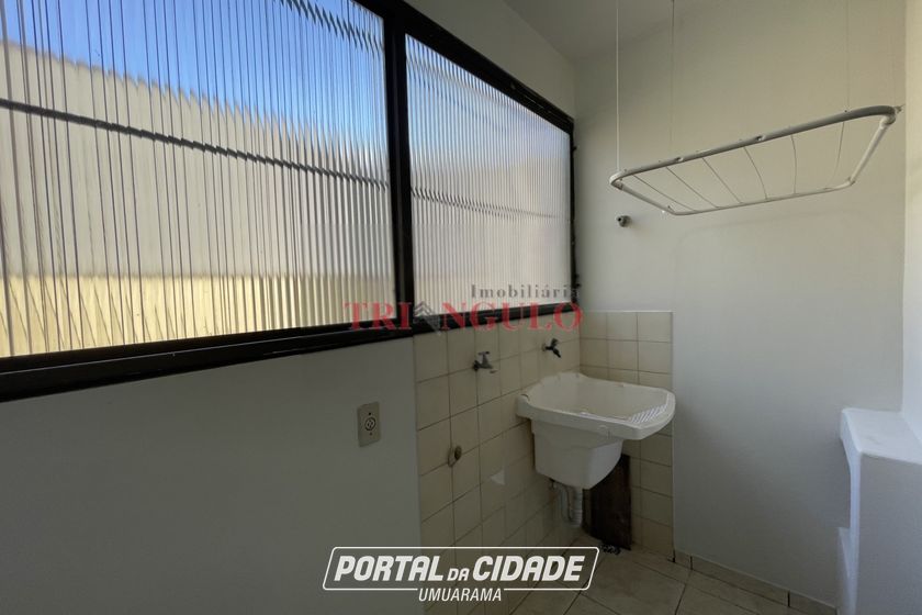 Apartamento para alugar - 61m&sup2; - ZONA I