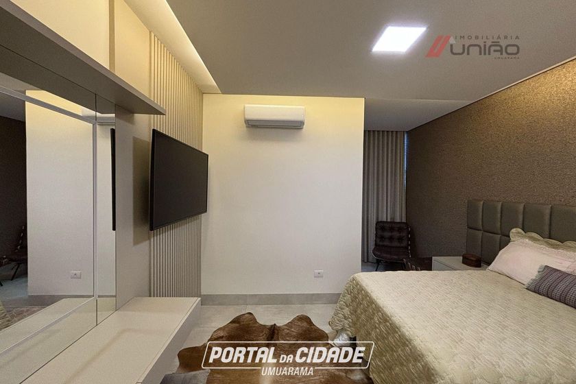 Casa &agrave; venda - 230m&sup2; - Conjunto Residencial Portal das &Aacute;guas