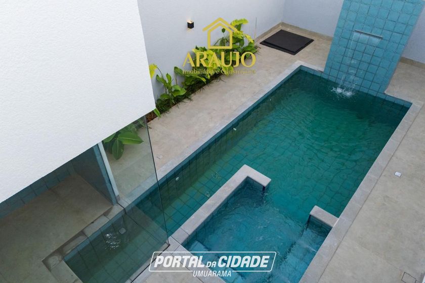 Casa &agrave; venda - 250m&sup2; - Zona VII