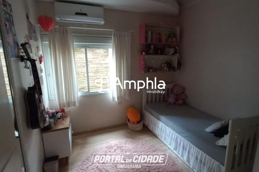Casa &agrave; venda - 210m&sup2; - Jardim Gisela