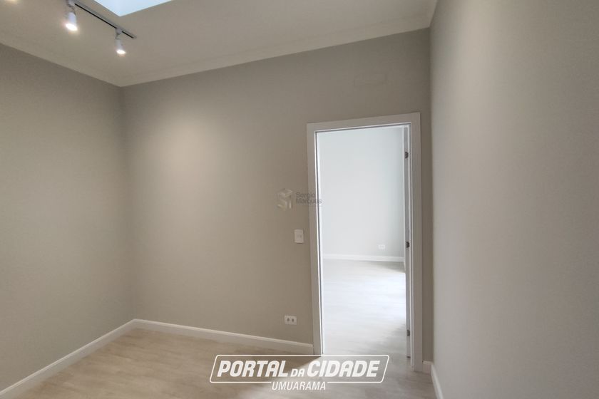 Casa &agrave; venda - 220m&sup2; - Parque Residencial Metropolitano