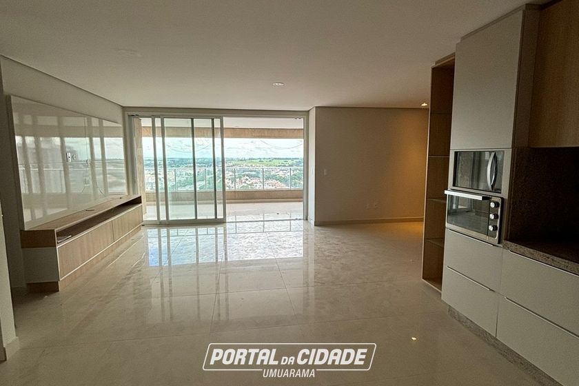 Apartamento &agrave; venda - 180m&sup2; - Zona III