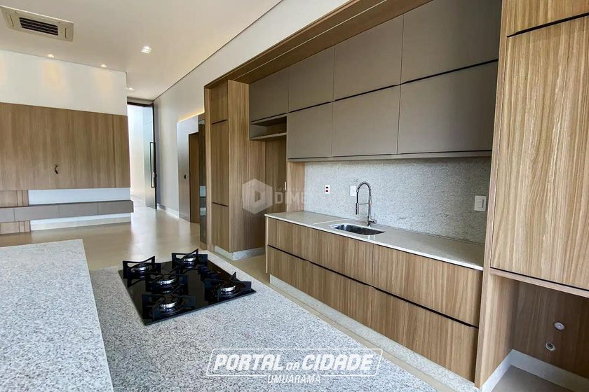 Casa &agrave; venda - 229m&sup2; - Condom&iacute;nio Central Park