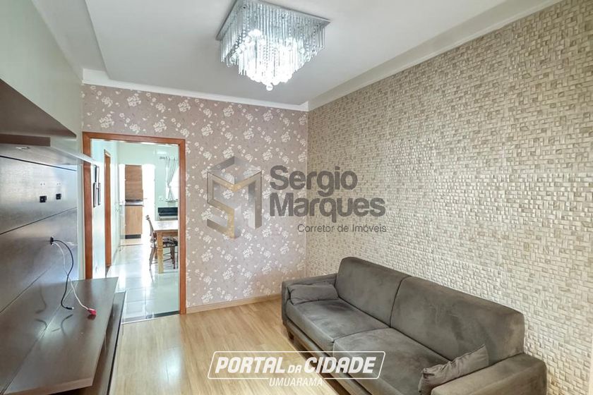 Casa &agrave; venda - 180m&sup2; - JARDIM JOTA MIRANDA