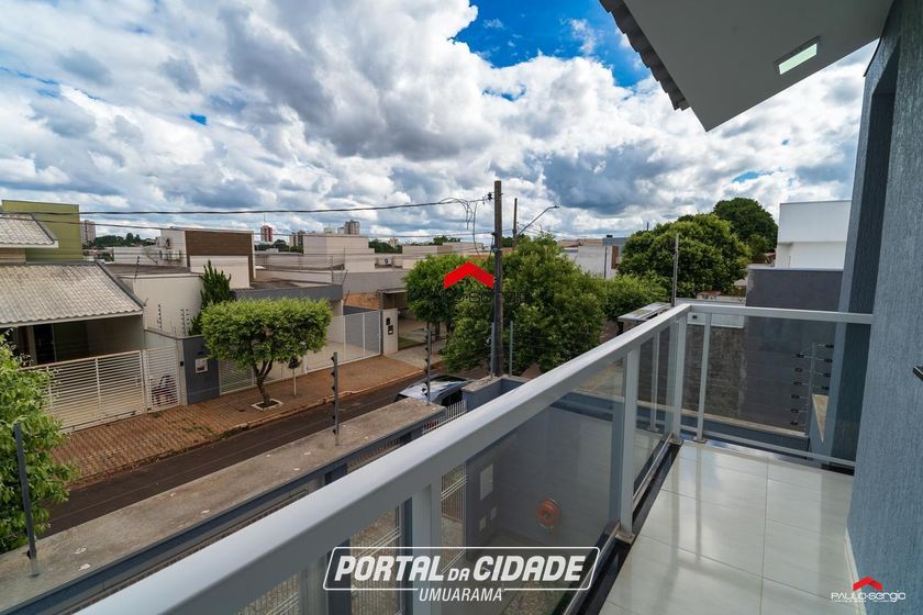 Sobrado &agrave; venda - 126m&sup2; - Jardim Laguna