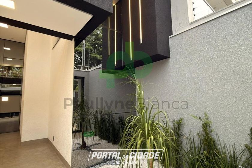Casa &agrave; venda - 184m&sup2; - ZONA I