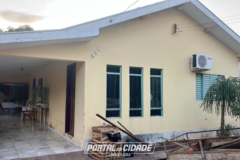 Casa &agrave; venda - 600m&sup2; - Rua Gl&oacute;ria