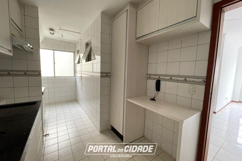 Apartamento &agrave; venda - 77m&sup2; - ZONA II