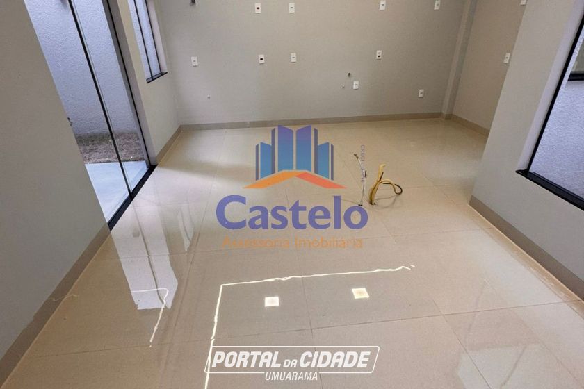 Casa &agrave; venda - 135m&sup2; - ZONA III