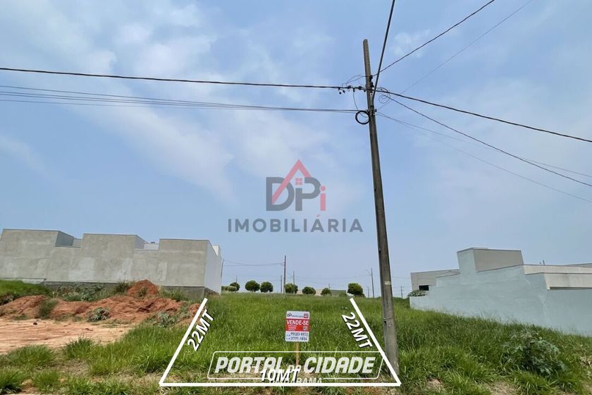Terreno &agrave; venda - 220m&sup2; - Parque Residencial Metropolitano