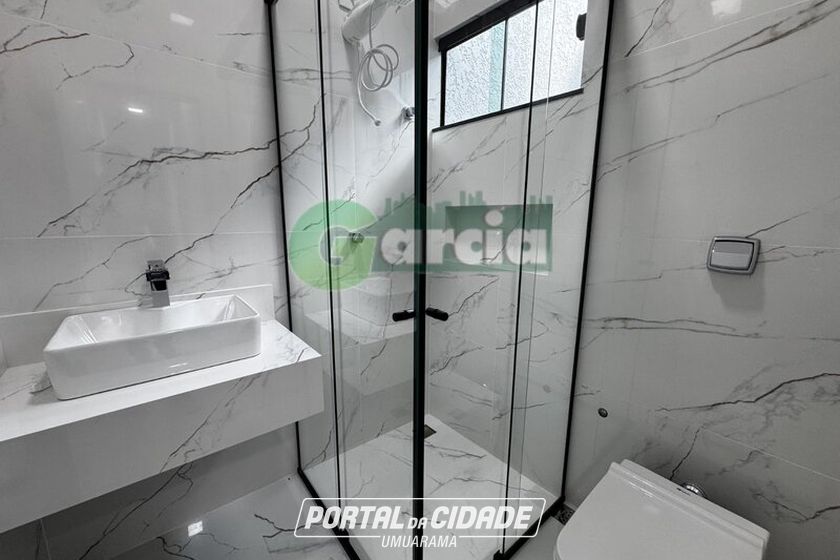 Casa &agrave; venda - 90m&sup2; - Jardim Cima