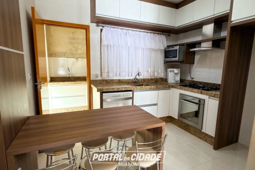 Casa &agrave; venda - 90m&sup2; - Zona III