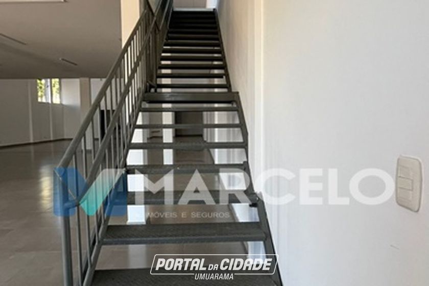 Sal&atilde;o Comercial para alugar - 301m&sup2; - Jardim Birigui