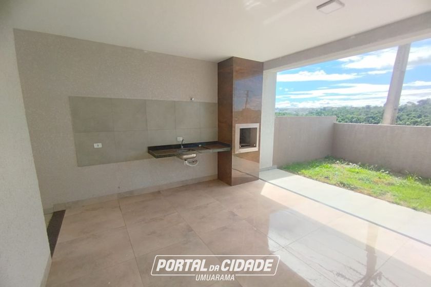 Casa &agrave; venda - 132m&sup2; - Jardim Azal&eacute;ia