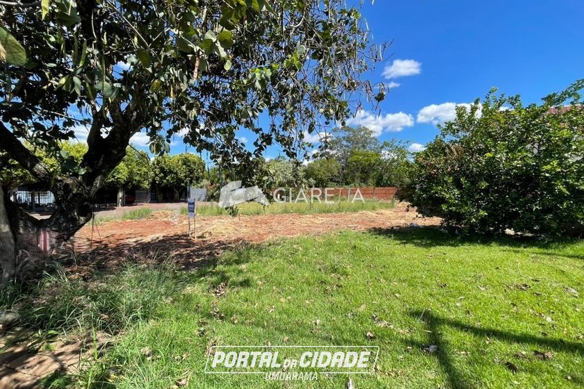 Terreno &agrave; venda - 375m&sup2; - JARDIM GISELA
