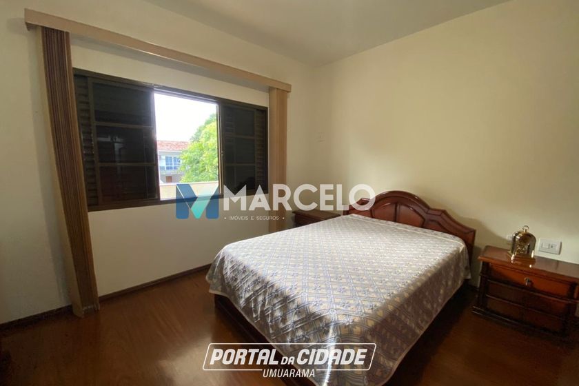 Sobrado &agrave; venda - 223m&sup2; - Zona II