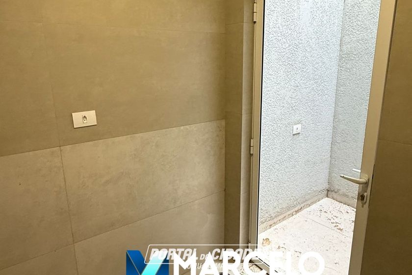 Casa para alugar - 175m&sup2; - Zona V