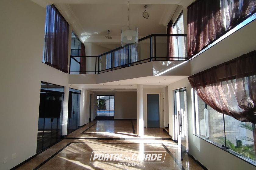 Casa &agrave; venda - 406m&sup2; - Zona II