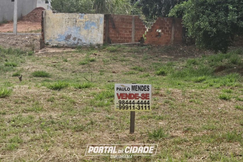 Terreno &agrave; venda - 330m&sup2; - Parque San Remo