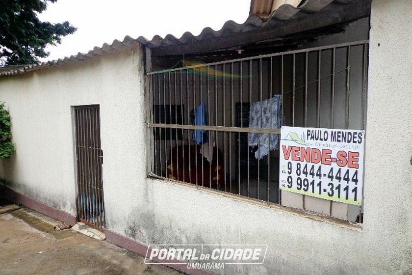 Casa &agrave; venda - 90m&sup2; - CONJUNTO RESIDENCIAL C&Oacute;RREGO LONGE