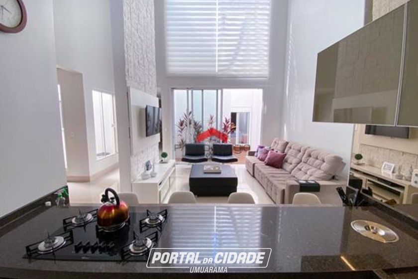 Sobrado &agrave; venda - 260m&sup2; - Parque do Lago