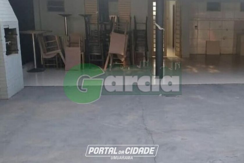 Casa &agrave; venda - 315m&sup2; - Zona I-A