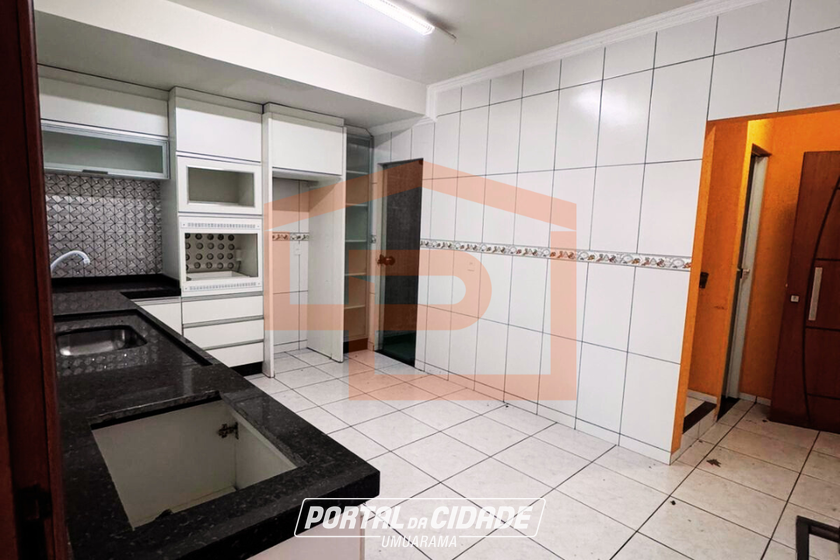 Sobrado &agrave; venda - 165m&sup2; - Jardim dos Pass&aacute;ros