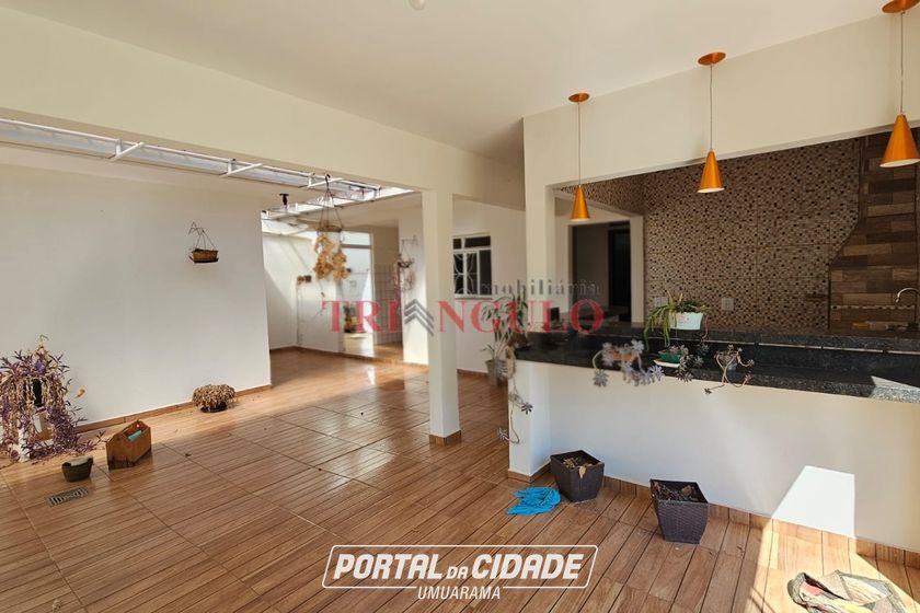 Sobrado &agrave; venda - 250m&sup2; - JARDIM DOS PRINCIPES