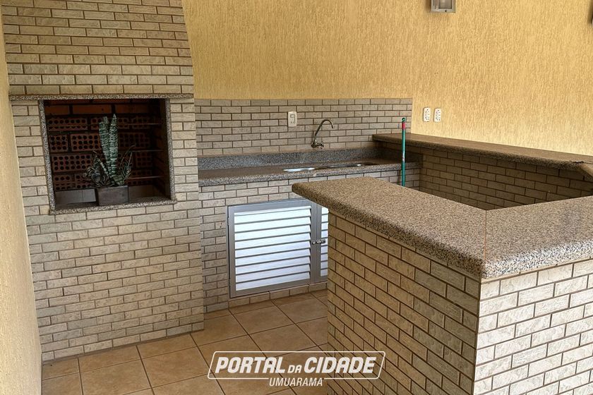 Casa &agrave; venda - 372m&sup2; - Zona I-A