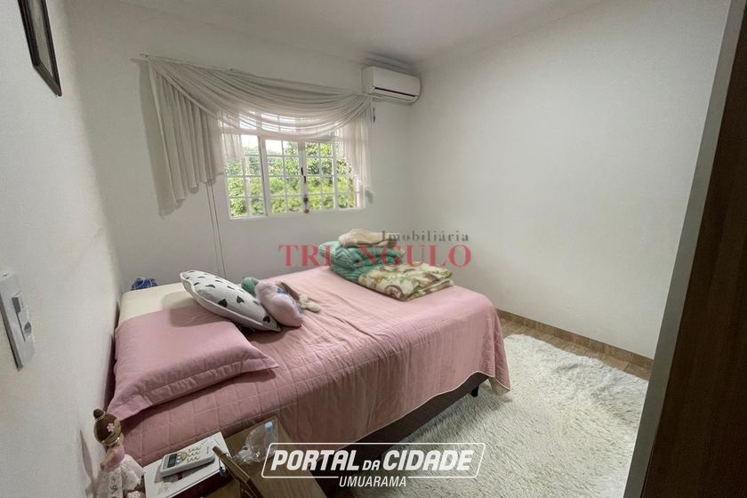 Sobrado &agrave; venda - 248m&sup2; - ZONA VII