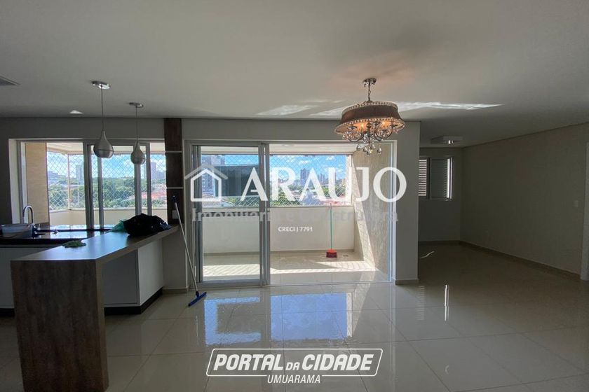 Apartamento &agrave; venda - 126m&sup2; - Edif&iacute;cio Villa Lobos - ZONA I