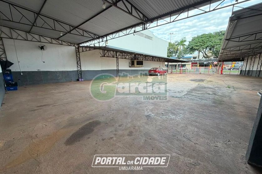 Sal&atilde;o Comercial para alugar - Zona II