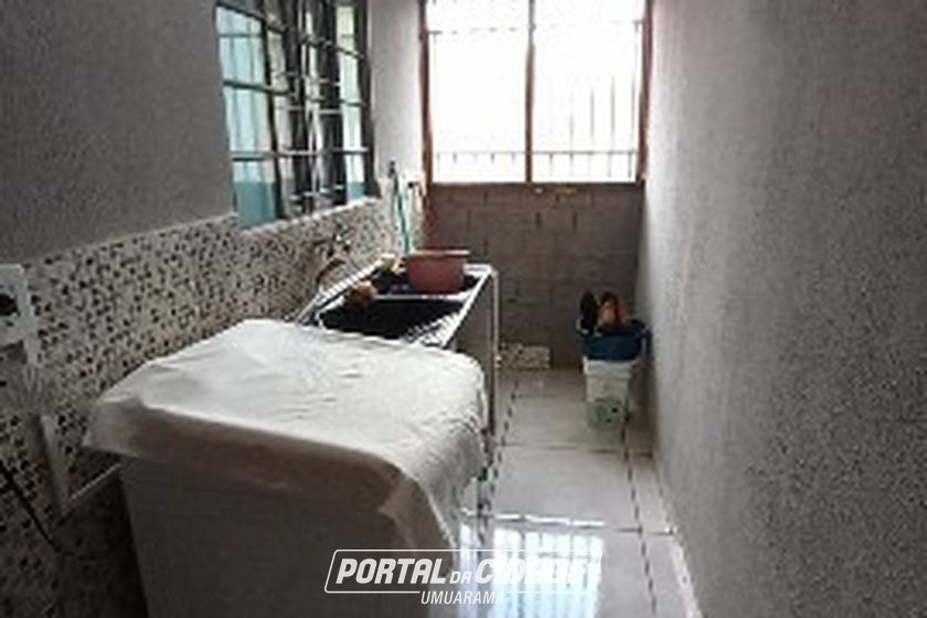 Casa &agrave; venda - 100m&sup2; - Serra dos Dourados