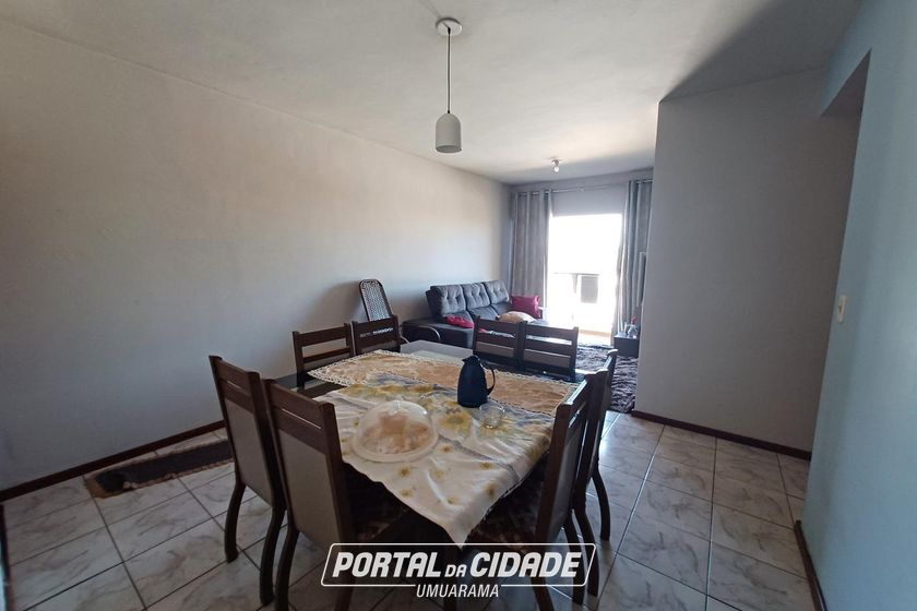 Apartamento &agrave; venda - 74m&sup2; - Zona I