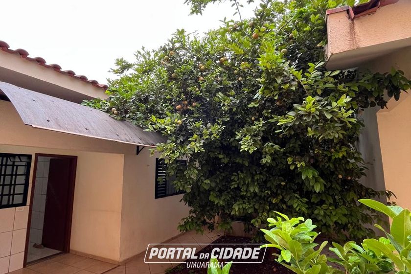 Casa &agrave; venda - 245m&sup2; - Zona II