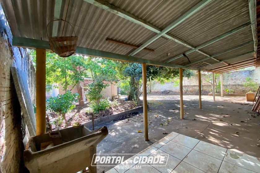 Casa &agrave; venda - 102m&sup2; - ZONA III
