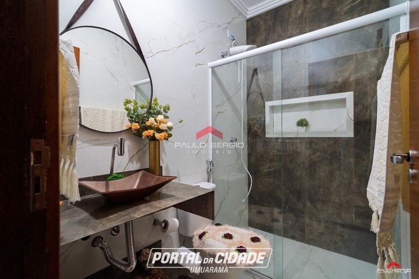 Casa &agrave; venda - 200m&sup2; - Jardim Monaco