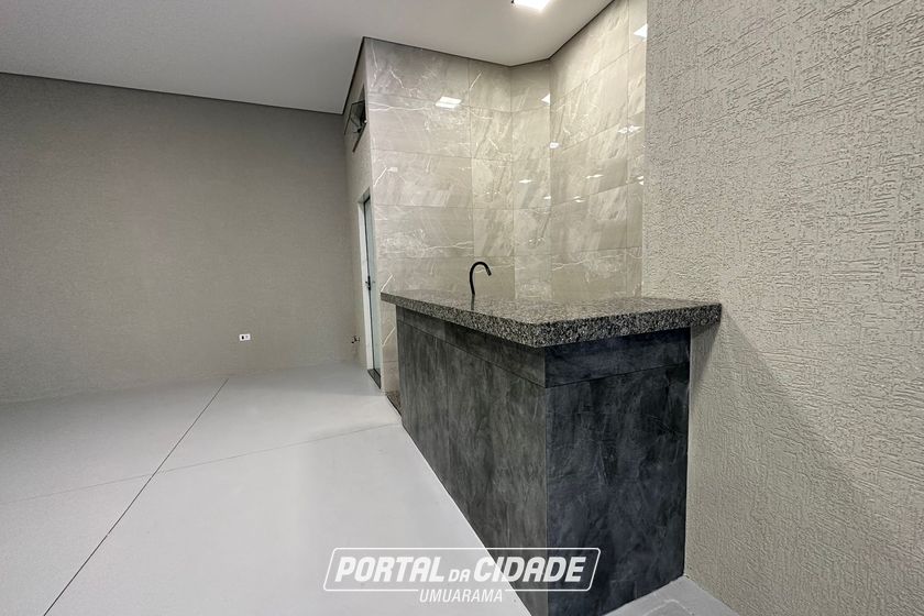 Sal&atilde;o Comercial para alugar - 300m&sup2; - Parque Interlagos