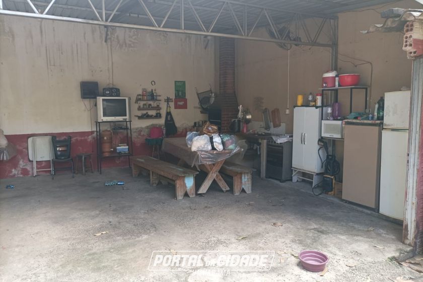 Sal&atilde;o Comercial &agrave; venda - 525m&sup2; - Zona VI