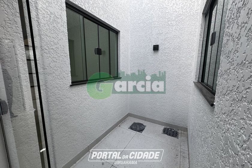 Casa &agrave; venda - 90m&sup2; - Jardim Cima