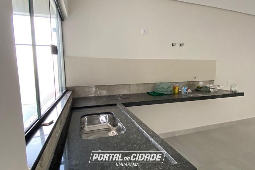 Sobrado &agrave; venda - 247m&sup2; - Zona V