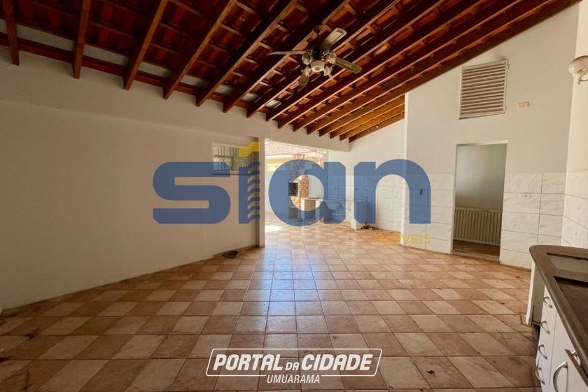 Casa para alugar - 267m&sup2; - Zona II