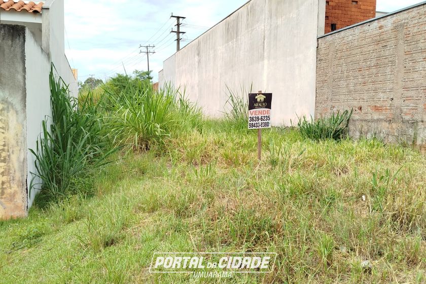 Terreno &agrave; venda - 180m&sup2; - Jardim Porto Seguro
