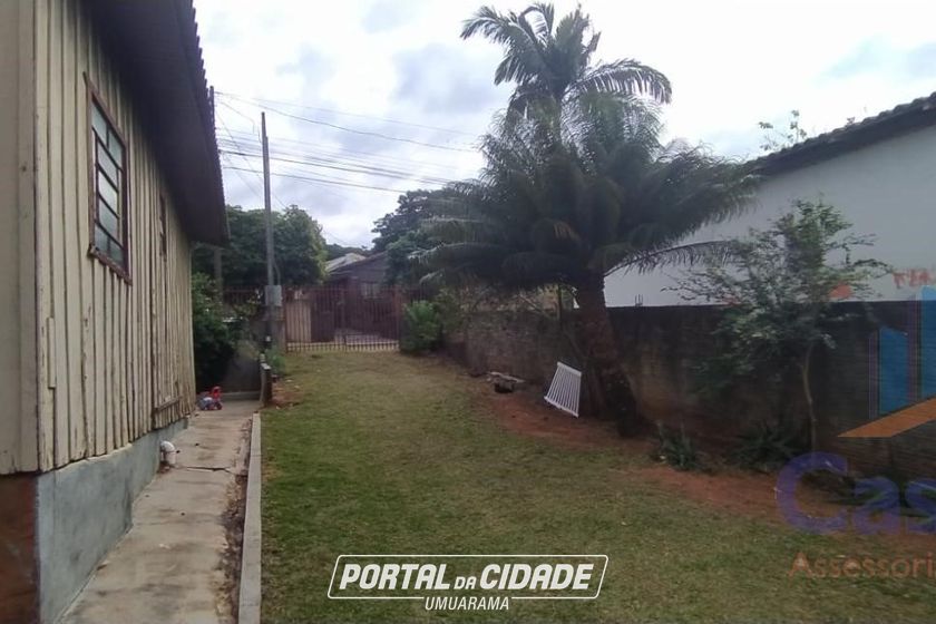 Casa &agrave; venda - 598m&sup2; - Zona IV