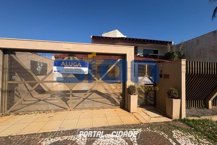 Casa para alugar - 350m&sup2; - Zona III